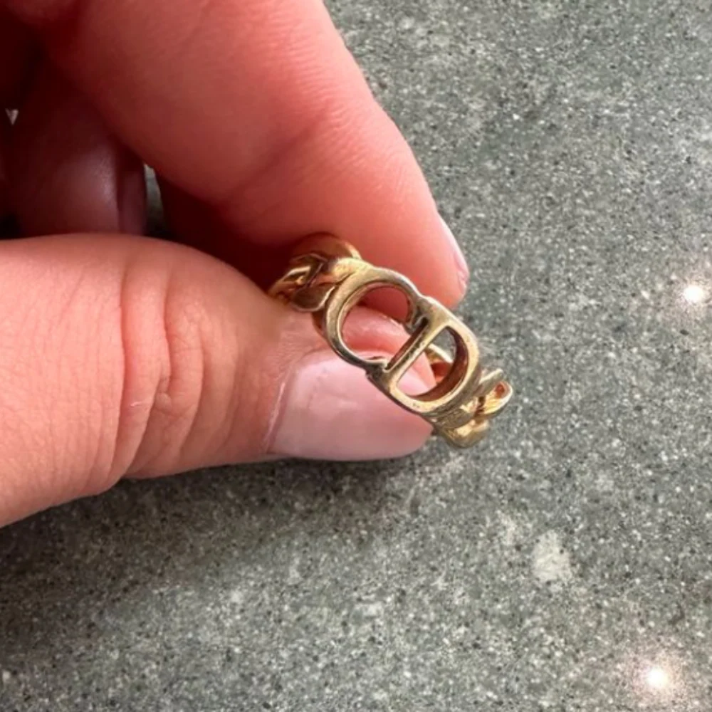 EXCLUSIVE | Nora Ring - Image 3
