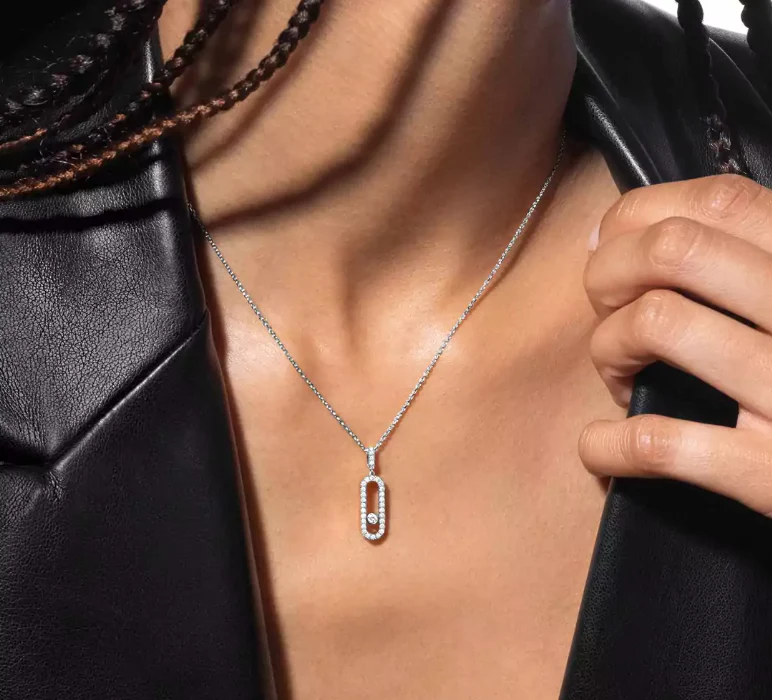EXCLUSIVE | Mollyanne Diamanté Uno Necklace – Silver - Image 3