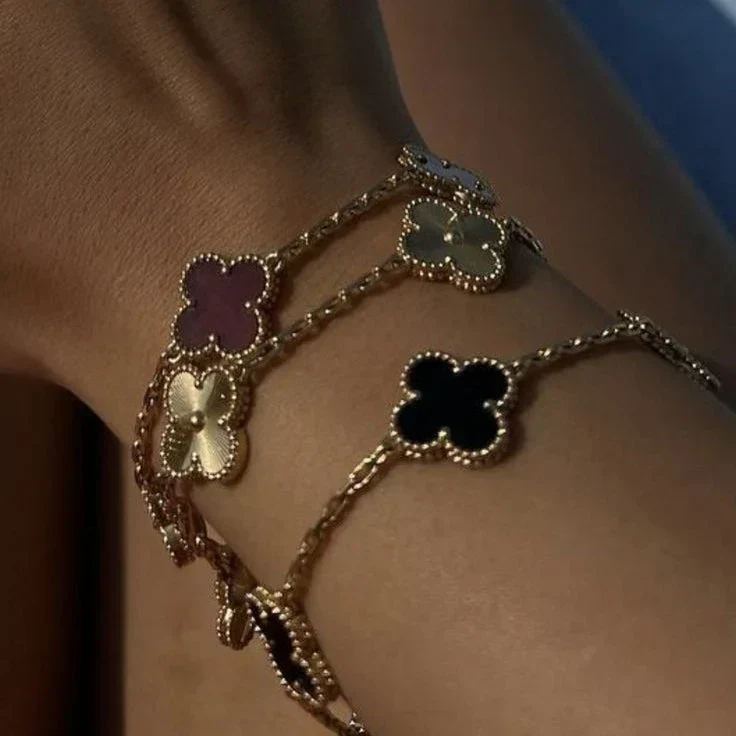 CLOVER | Black/Silver Bracelet - Image 4